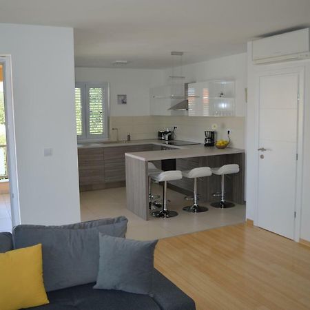 Malinska Apartment ภายนอก รูปภาพ