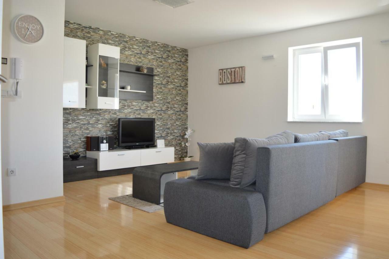 Malinska Apartment ภายนอก รูปภาพ