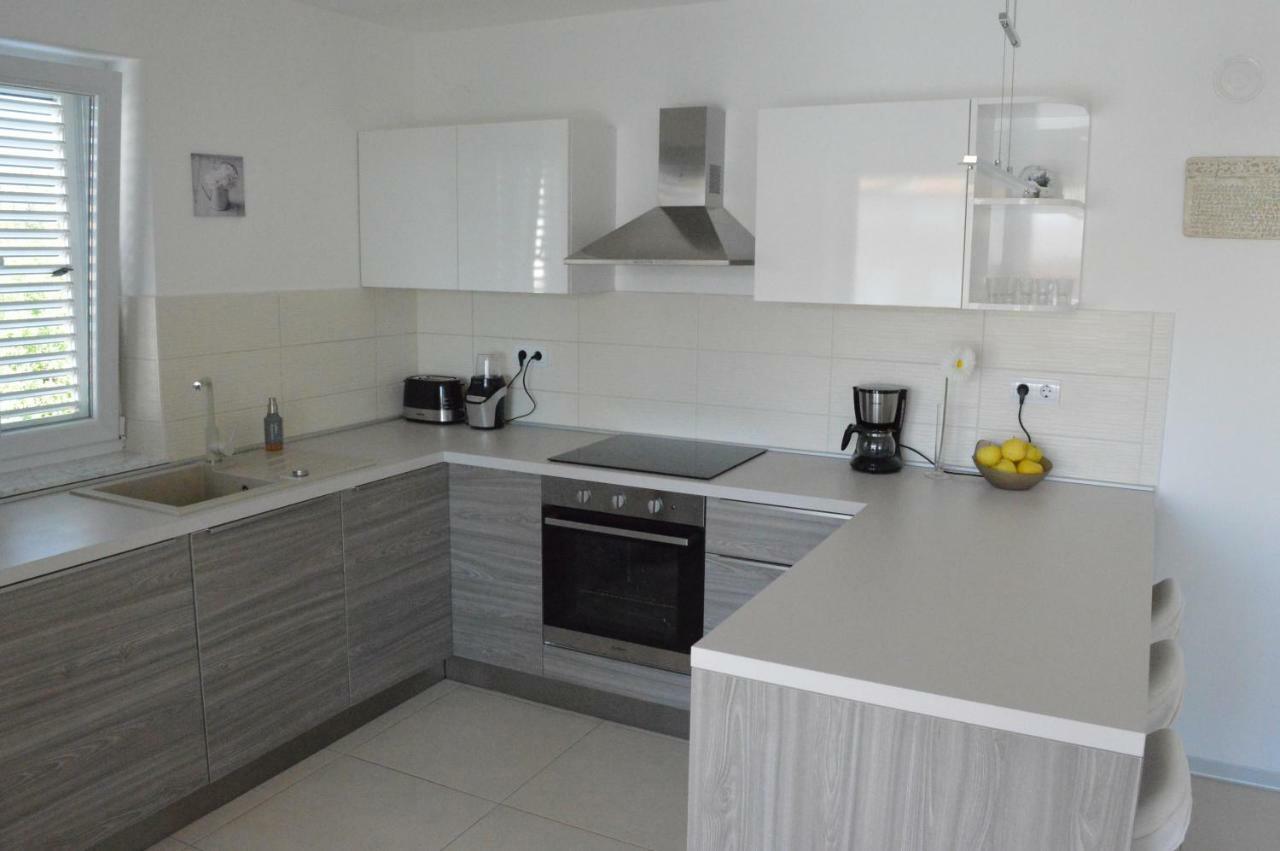 Malinska Apartment ภายนอก รูปภาพ
